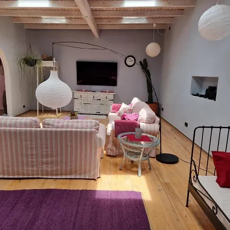 Finca-las Mariposas 2 *