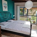 Finca-las Mariposas 2 *